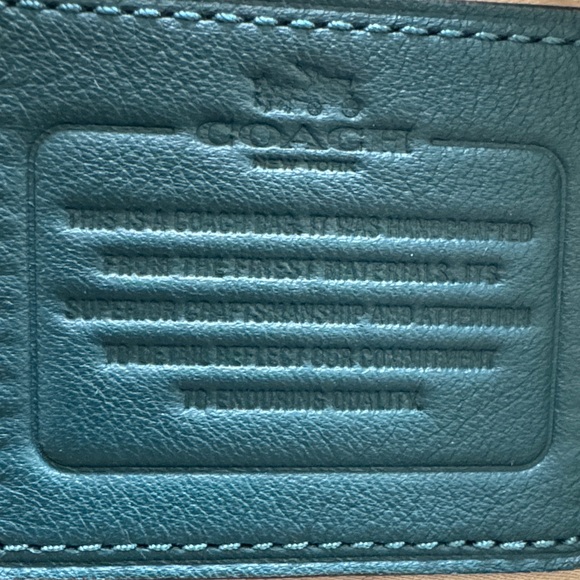 🔴SOLD!!!🔴Coach Teal Leather Tag - Picture 2 of 11